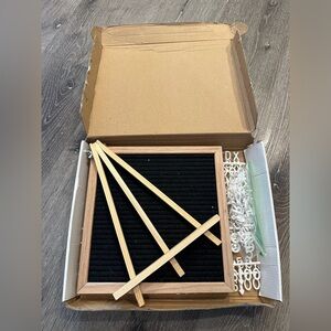 Felt Letter board with letters and wooden stand